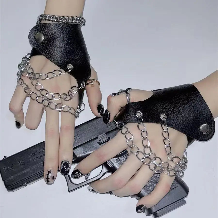Hollow half palm half finger gloves rivet chain motorcycle gothic