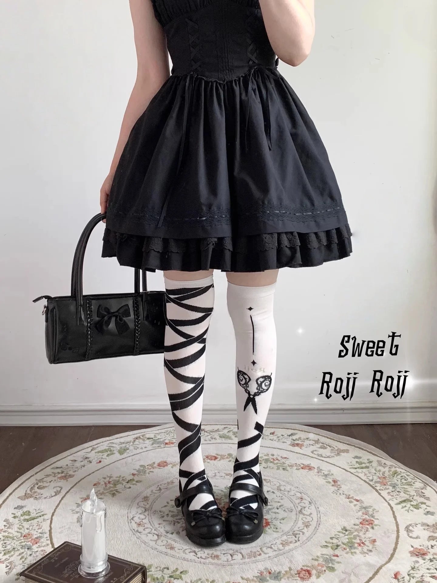 Scissors Lolita Over-the-knee Lace Bow Stockings