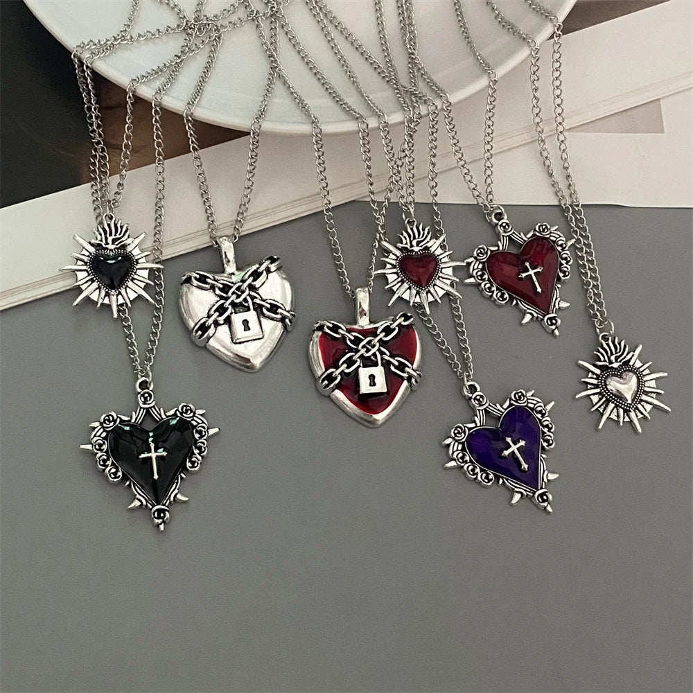 Red Black Heart Pendant Chain Necklace Vintage Goth
