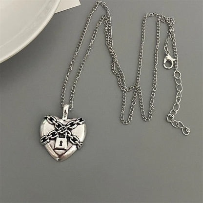 Red Black Heart Pendant Chain Necklace Vintage Goth