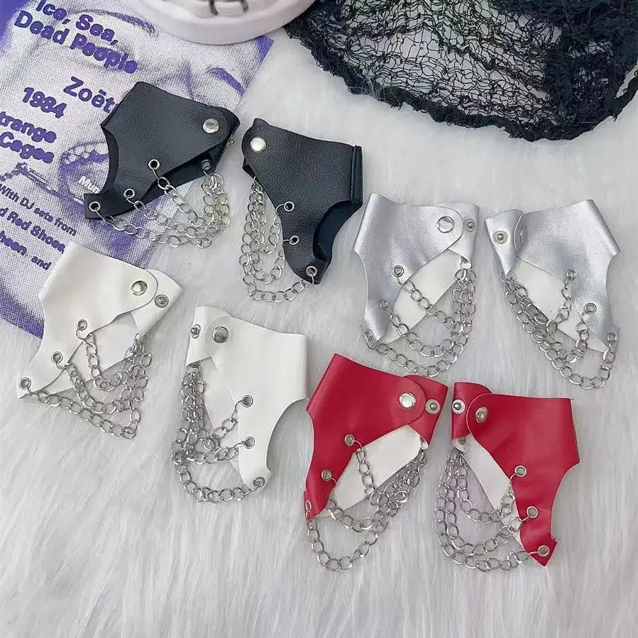 Hollow half palm half finger gloves rivet chain motorcycle gothic
