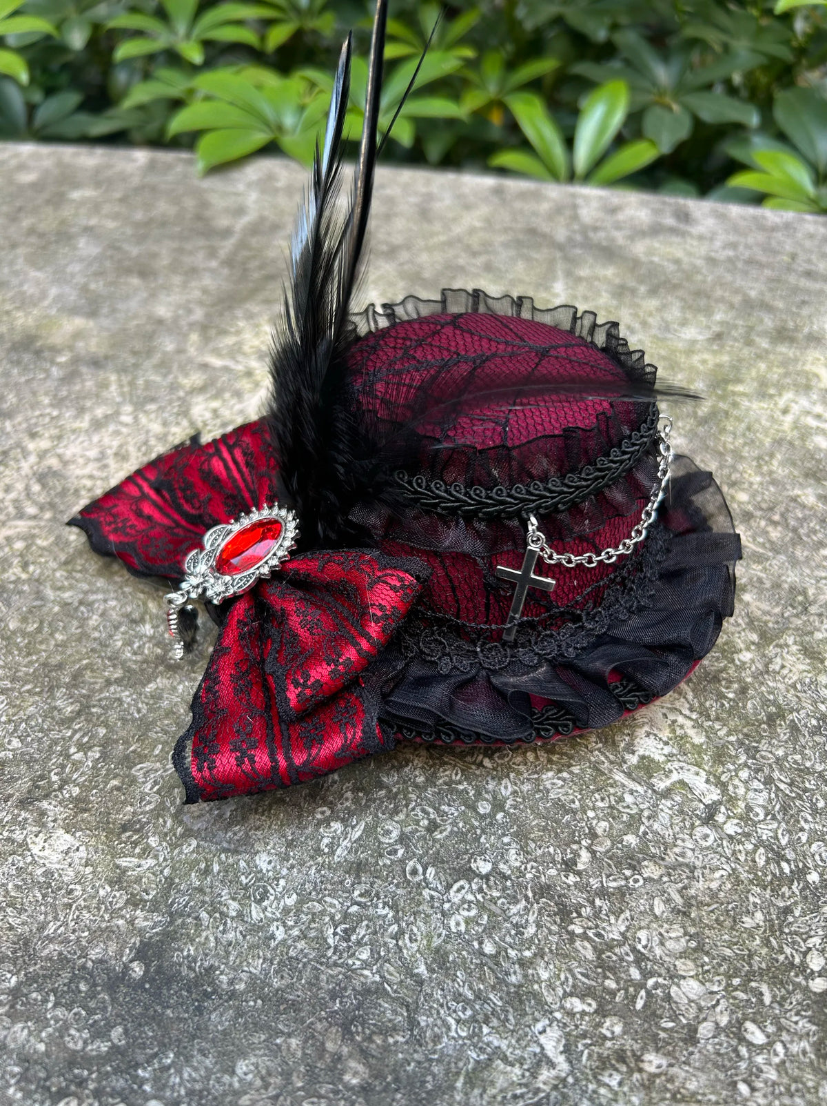 Lolita headpiece retro cross hair tophat