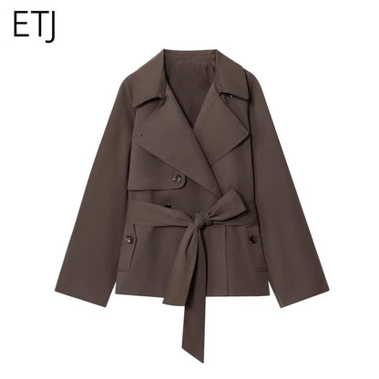 British fall style lapel double-breasted trench coat