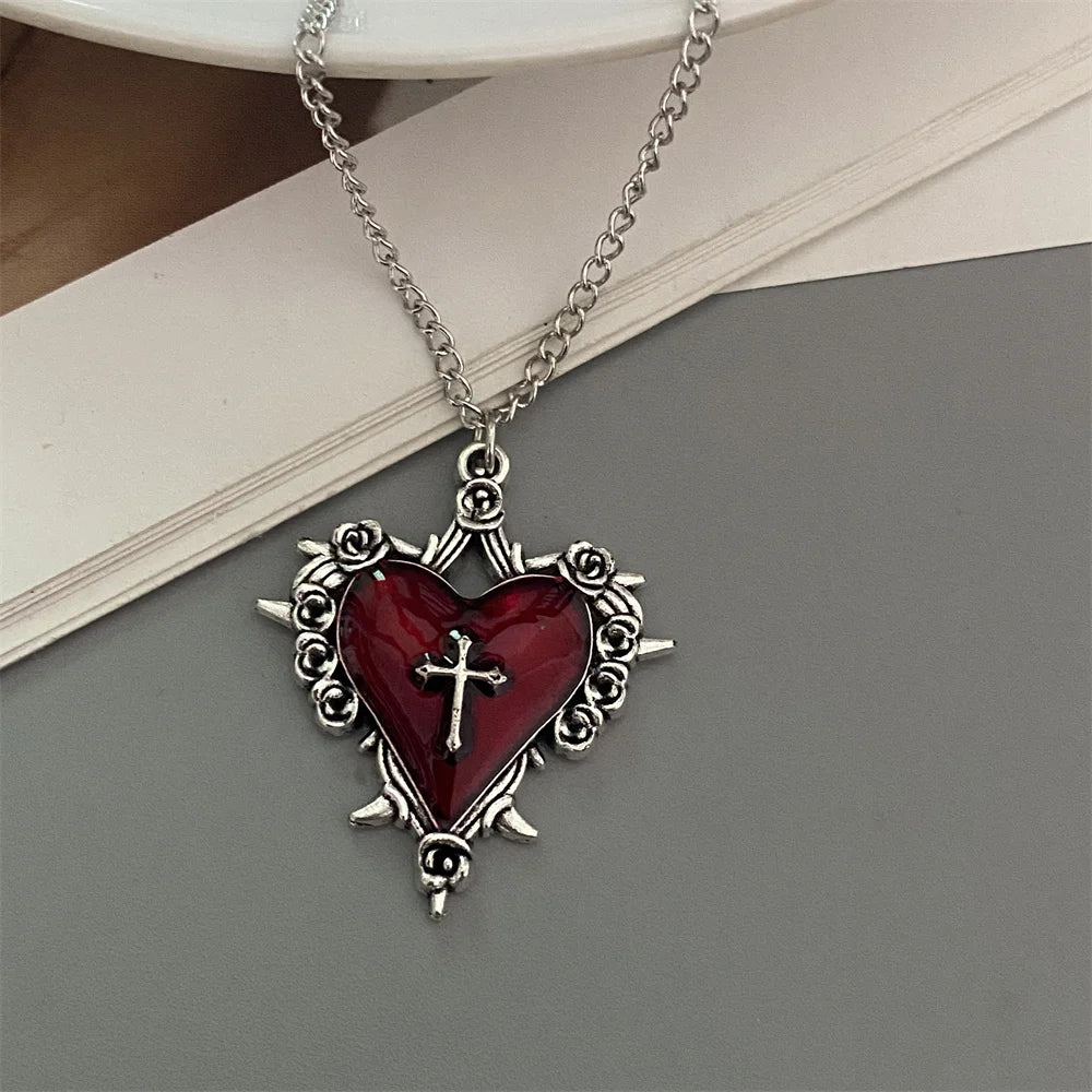Red Black Heart Pendant Chain Necklace Vintage Goth
